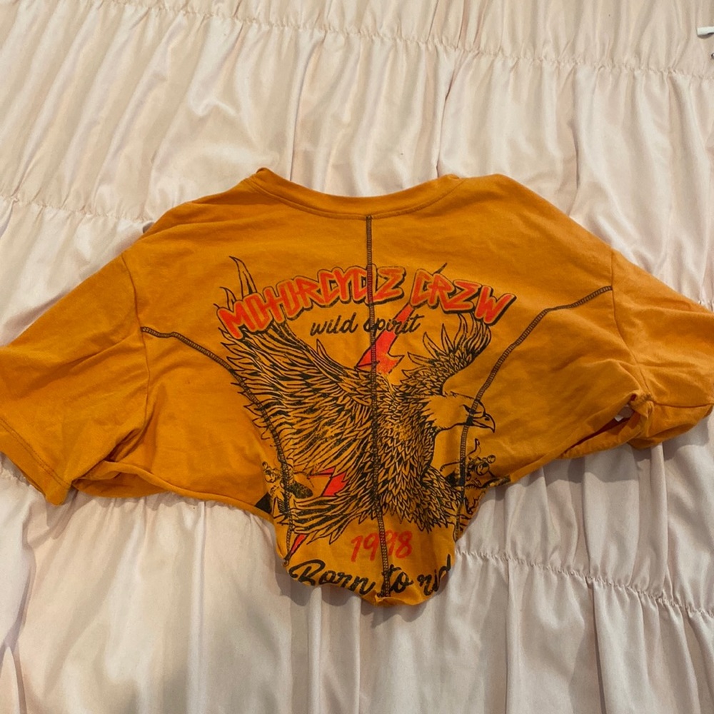 Cropped Graphic Tee